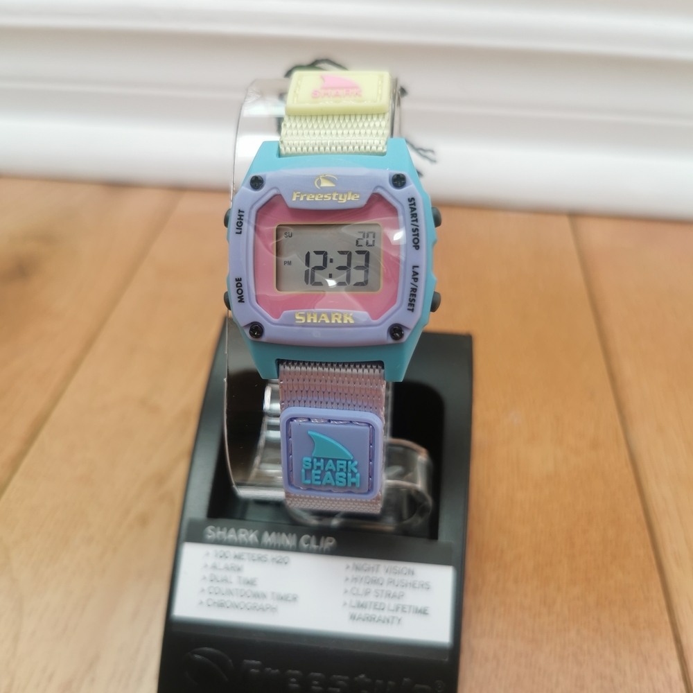 Shark Freestyle Mini Clip Watch - Lavender Tea